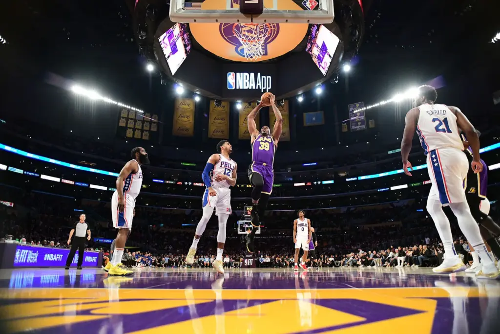 76ers-vs-lakers-33.webp