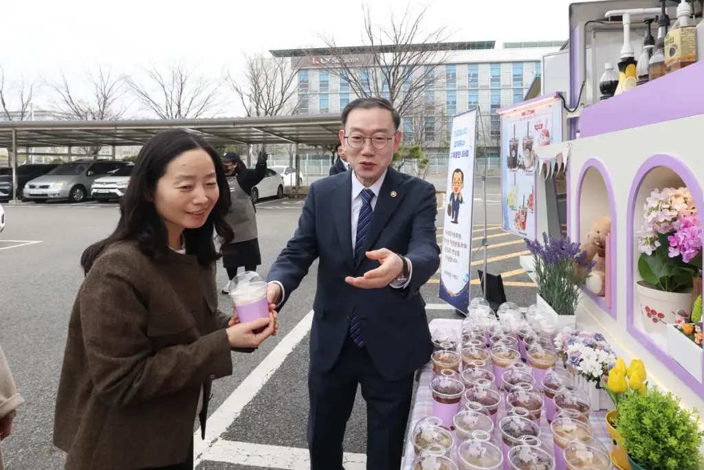 고군분투 — KR news