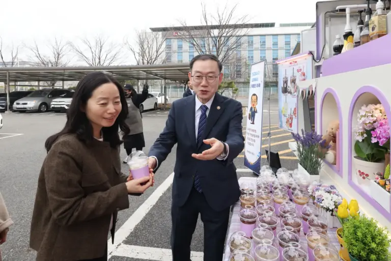 고군분투 — KR news