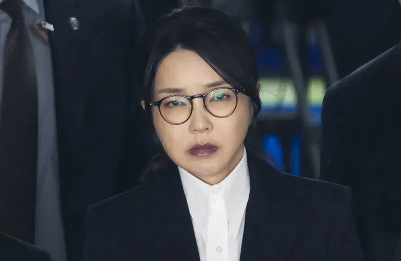 김건희 — KR news