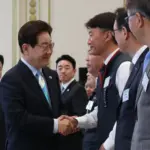 여론 조사 — KR news